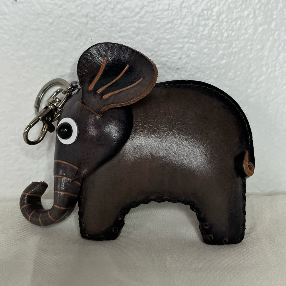 Handmade Leather Elephant Coin Purse Keychain